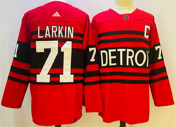  Men's Detroit Red Wings #71 Dylan Larkin Red 2022 Reverse Retro Primegreen Jersey 
