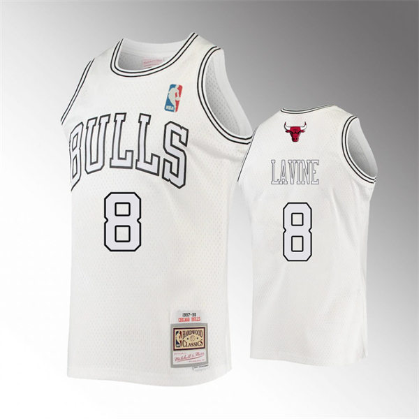  Mens Chicago Bulls #8 Zach LaVine Mitchell & Ness 1997-98 White Out Hardwood Classics Jersey 