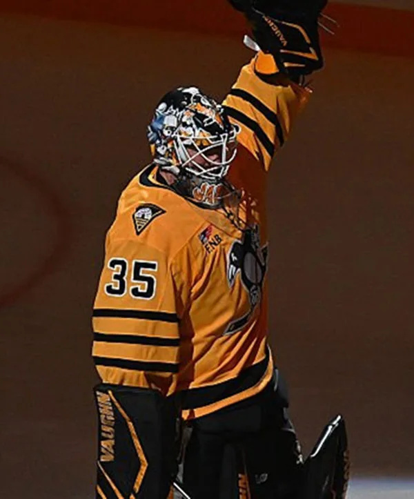  Mens Pittsburgh Penguins #35 Tristan Jarry Fanatics Gold Alternate Premium Player Jersey 