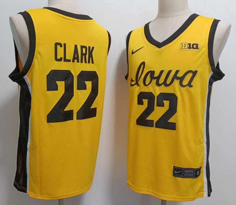 22 Caitlin Clark Gold Basketball Jersey