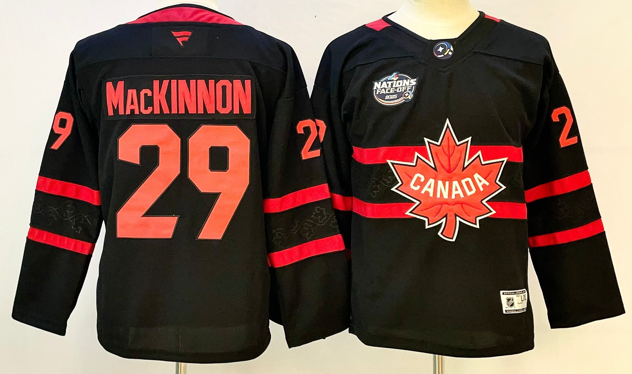 4 Nations Faceoff Champion Canada leaves black #29 Nathan MacKinnon