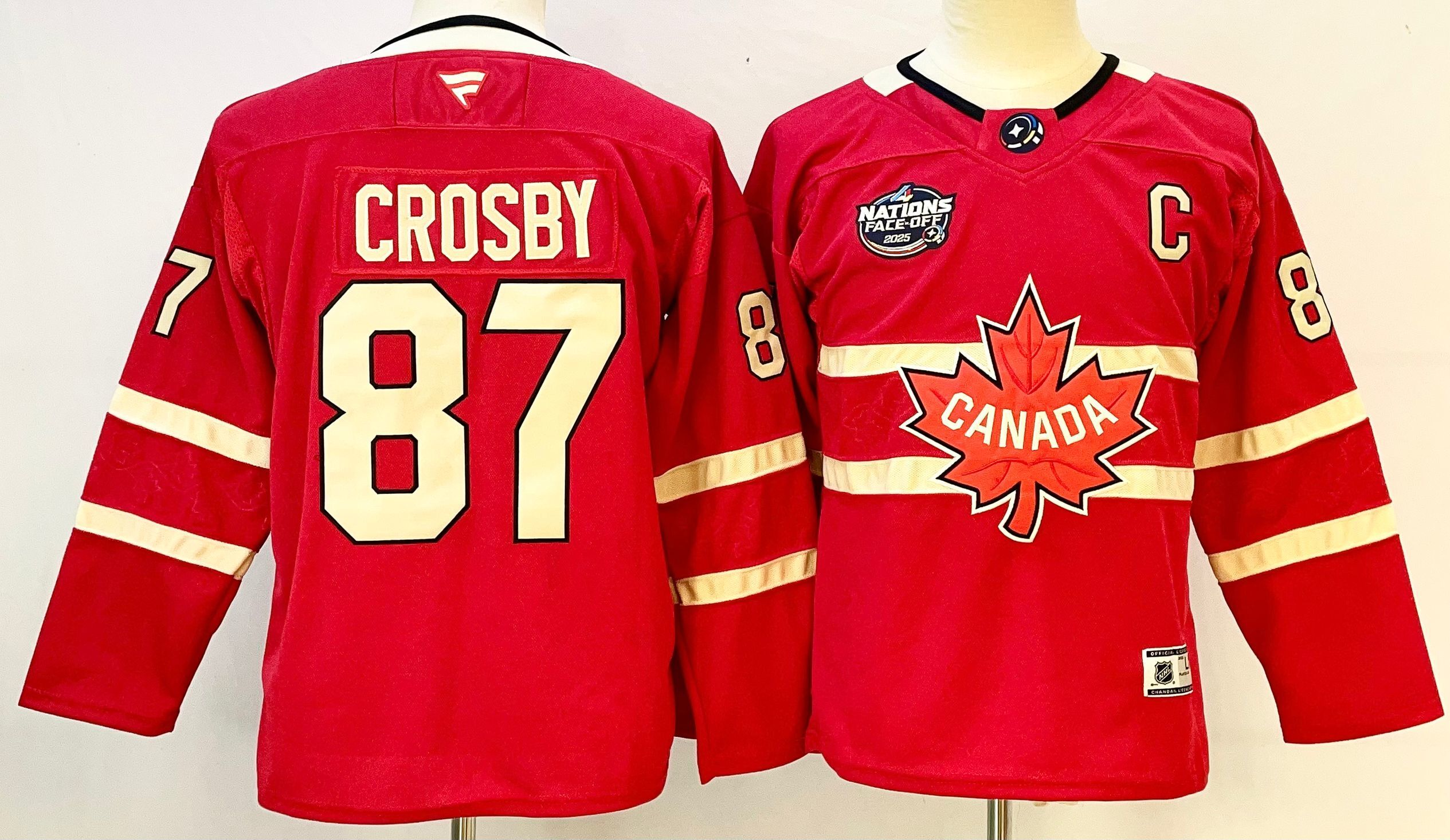 4 Nations Faceoff Champion Canada leaves red #87 Sidney Crosby