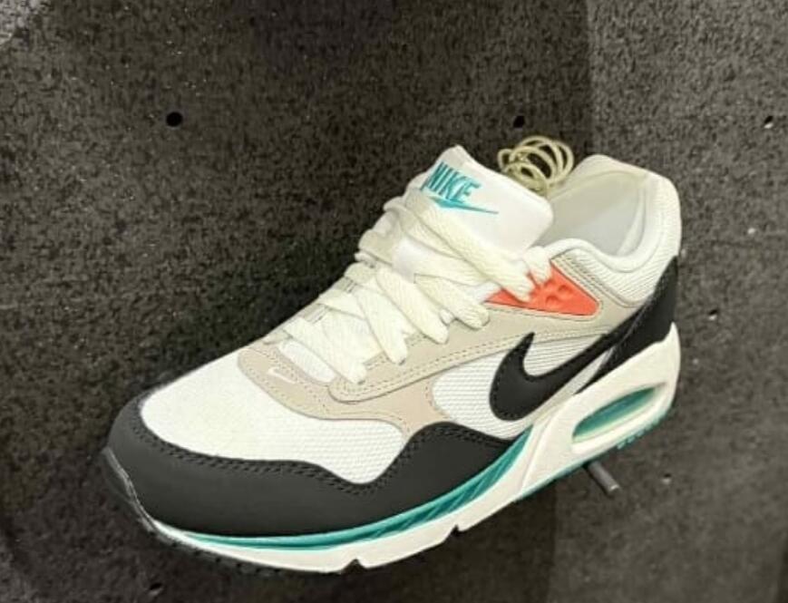 AIR MAX CORRELA