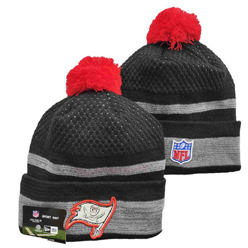 Buccaneers Team Logo Black And Red Pom Cuffed Knit Hat YD