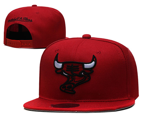 Bulls Snapback Hat Red --YD