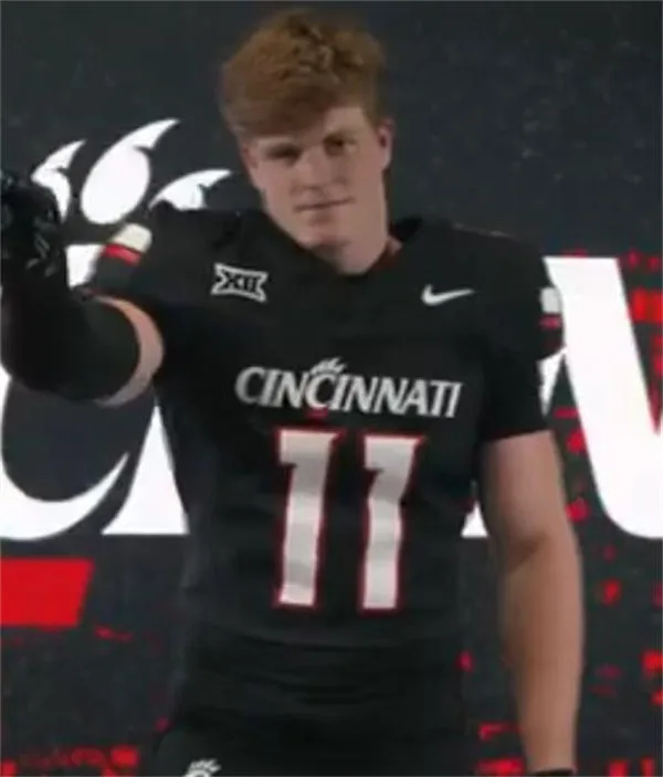 Cincinnati Bearcats #11 Joe Royer 2025 CLASSIC Black Vapor F.U.S.E.Limited Football Jersey 
