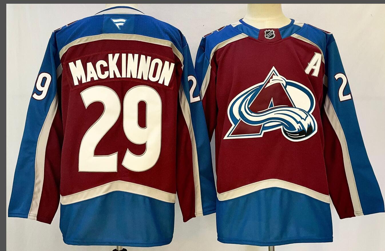 Colorado Avalanche 29 MACKINNON