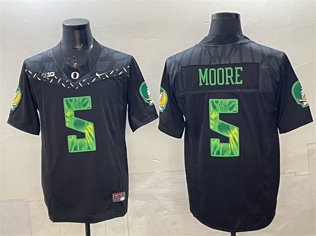 Men's Oregon Ducks #5 Dakorien Moore Black F.U.S.E. Vapor Limited Stitched Football Jersey