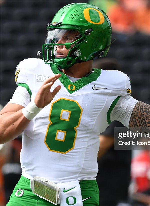 Mens Oregon Ducks #8 Dillon Gabriel Nike F.U.S.E.Limmited 2024 White MIGHTY OREGON Football Game Jersey 