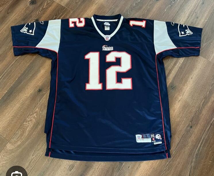 Patriots 2000 edition 12 TOM BRADY JERSEY
