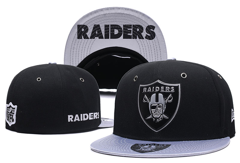 Raiders Team Logo Black Fitted Hat LX
